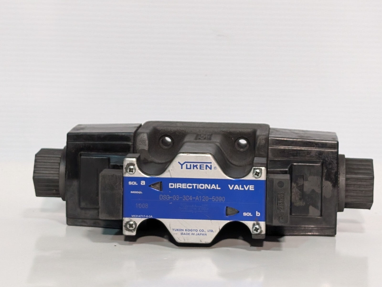 Yuken DSG-03-3C4-A120-5090 Directional Hydraulic Solenoid Valve