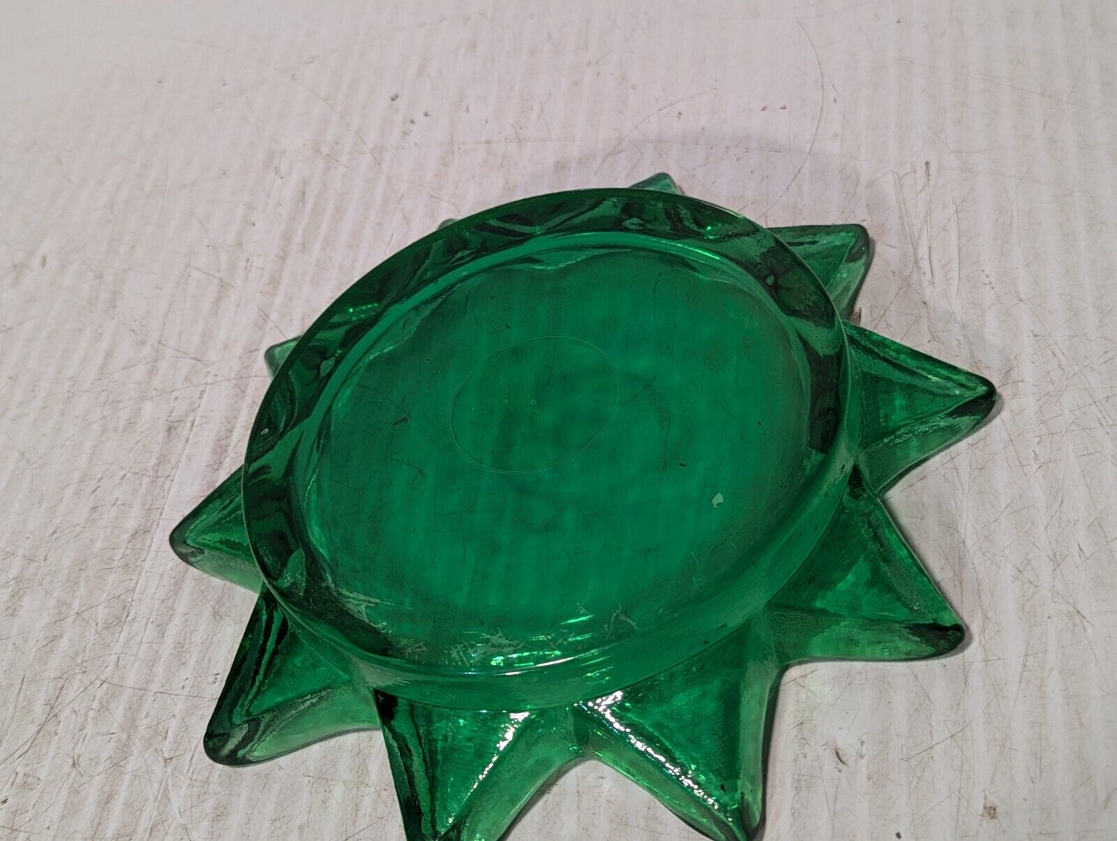 Vintage MCM Green Art Glass Trinket Dish, 10" in Diameter - Free Shipping