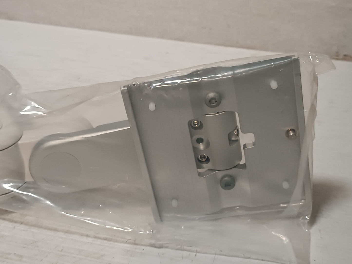 (3) GCX WS-0001 Mounting Arm Max Load 40Lb w/ Monitor Plate - Free Ship+Returns