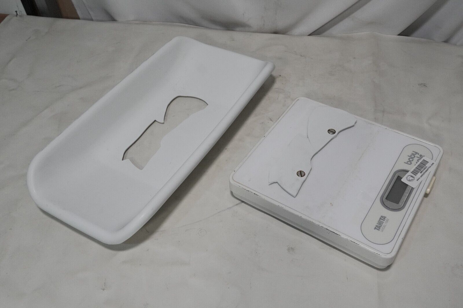 Tanita 1583 digital baby scale 40 lb x 0.5 oz