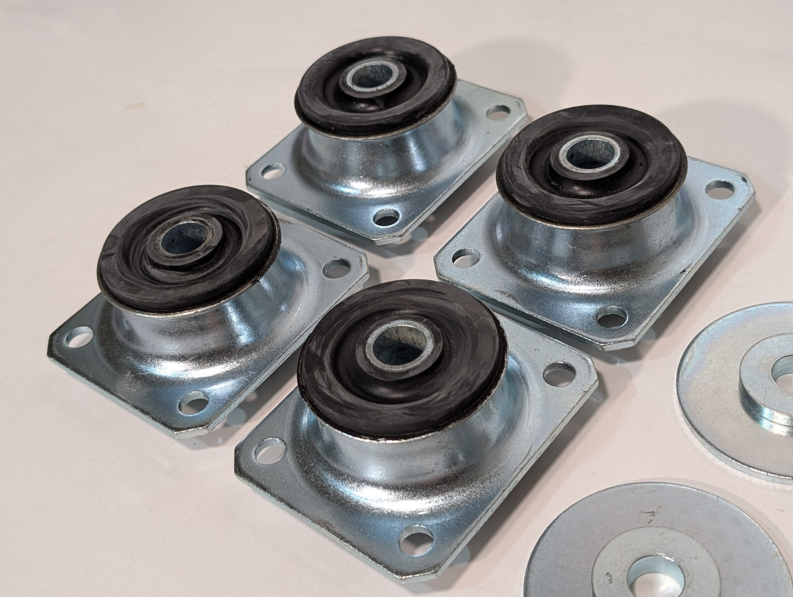 (6) KQ9001-00-0105 Shock Pad Bushing Assembly for Heavy Trucks