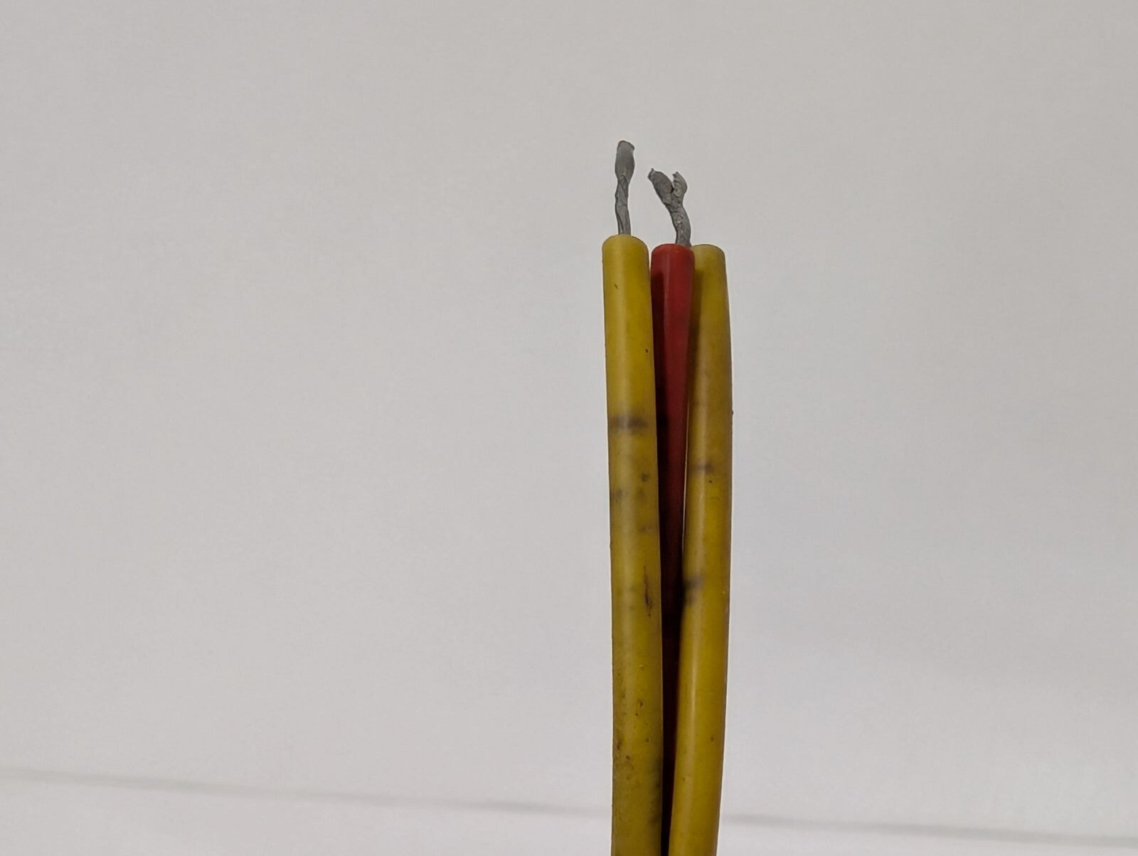 Unbranded Cartridge Heater, 4.5" Long, 3 Conductor Wires, 90 Degree, Long Cable