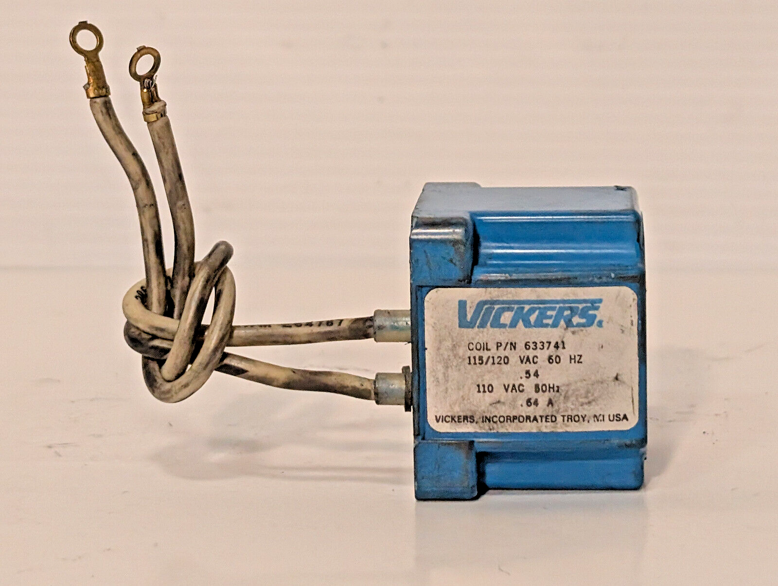 Vickers 633741, 115/120VAC, 50/60Hz, .54A, .64A , Made in USA, Solenoid Coil