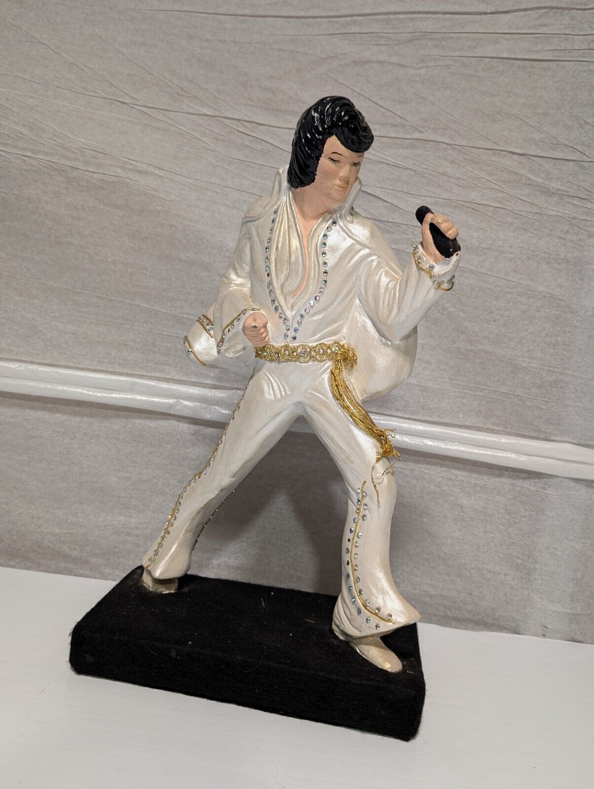 Vintage Elvis Presley Chalkware Plaster Hand painted Sequined Statue 8x14x5