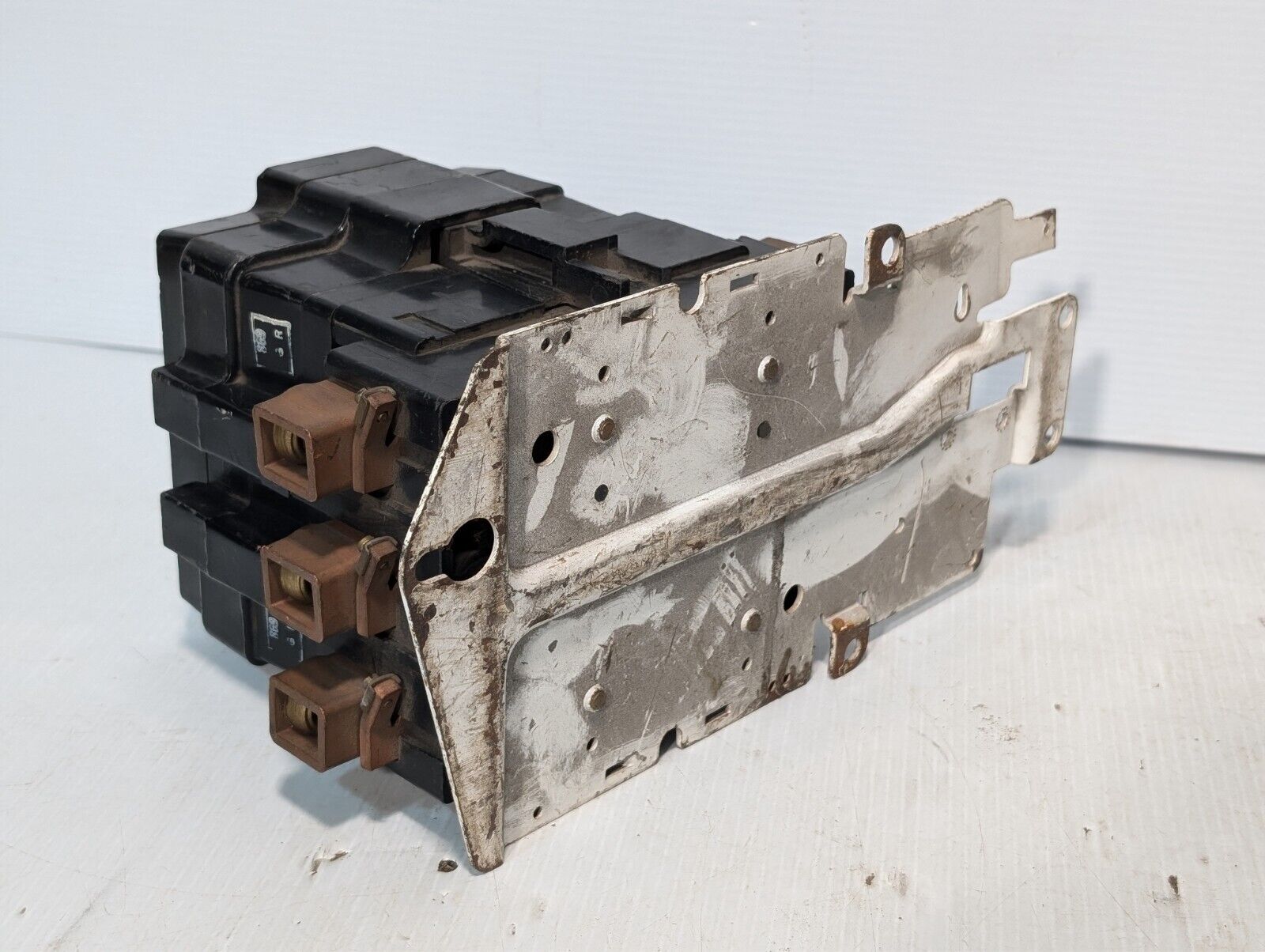 Square D 8536-SFO-1 C5S motor starter, ser A, NEMA sz 4, 120VAC coil as pictured