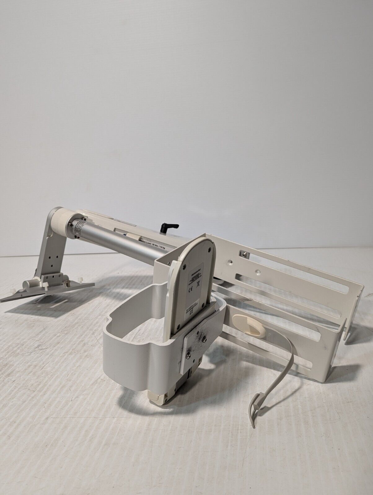 Surgical Arm | GCX LBL-0003-50A Monitor Mount w/GE 2030340-002 PDM Bedside Dock