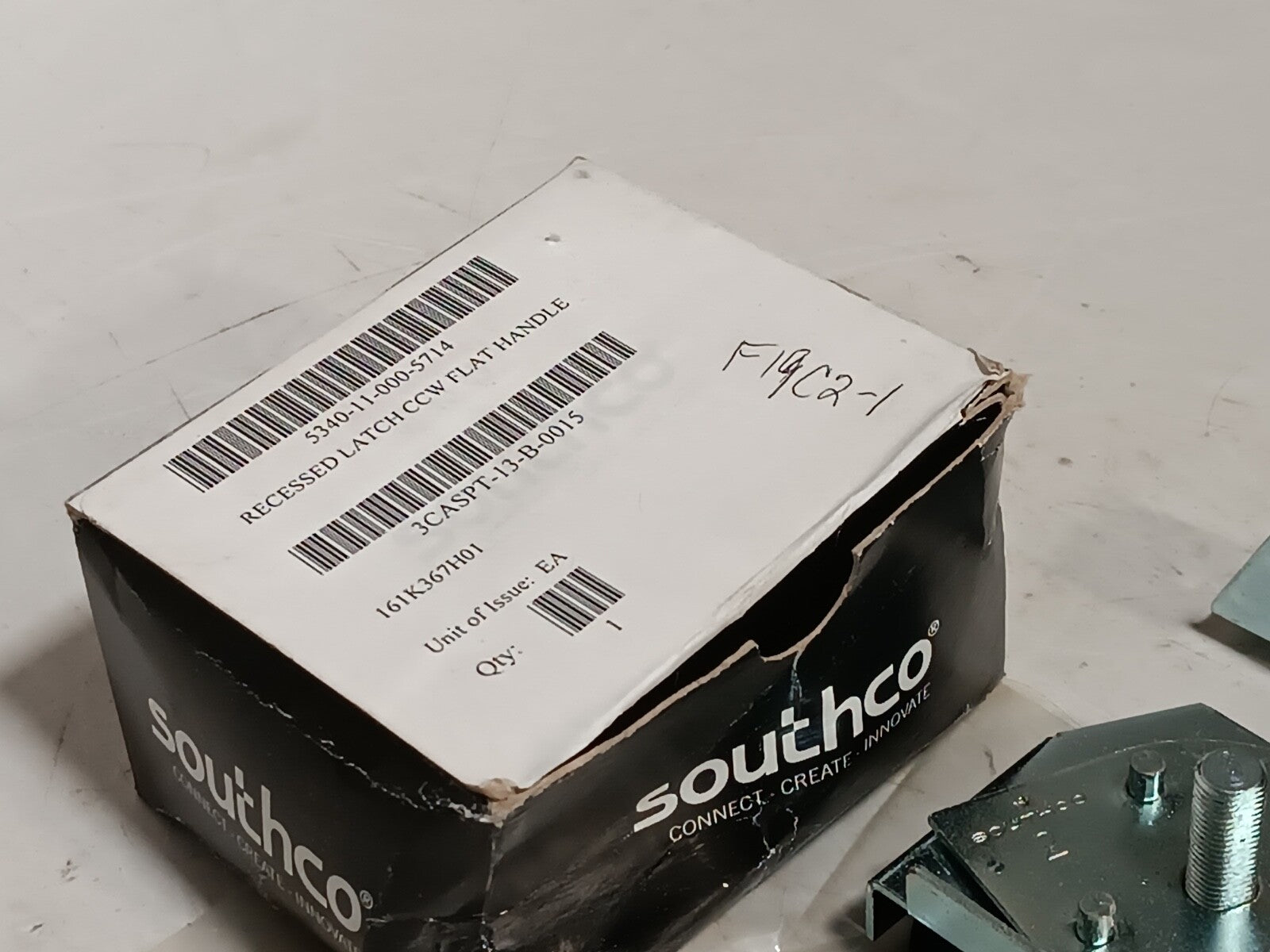 Southco 01-13-45 Flush Cam Cup Recessed Latch CCW Flat Handle, Black