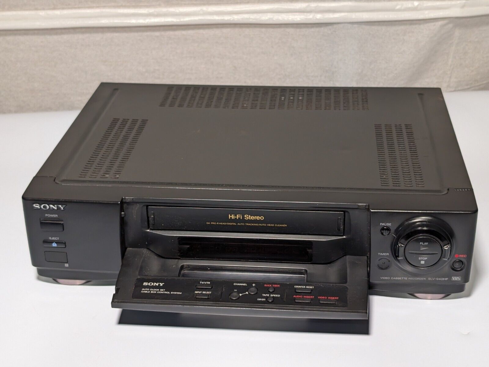 Sony SLV-940HF VCR-Plus Hi-Fi Stereo VHS VCR, Flying Erase Head, No power cord