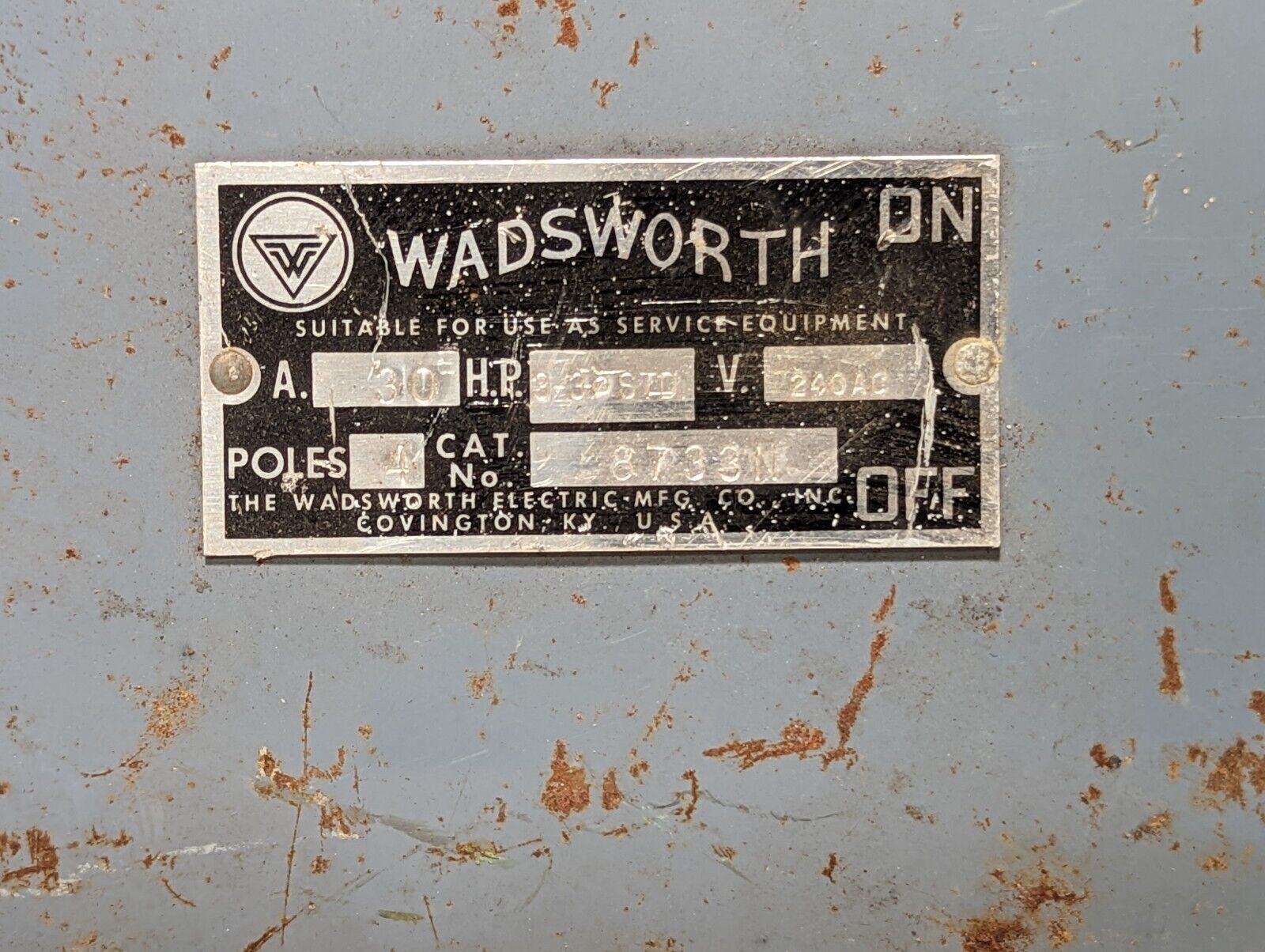 Wadsworth 8733N service disconnect, 30 Amp, 240 VAC, 4 poles