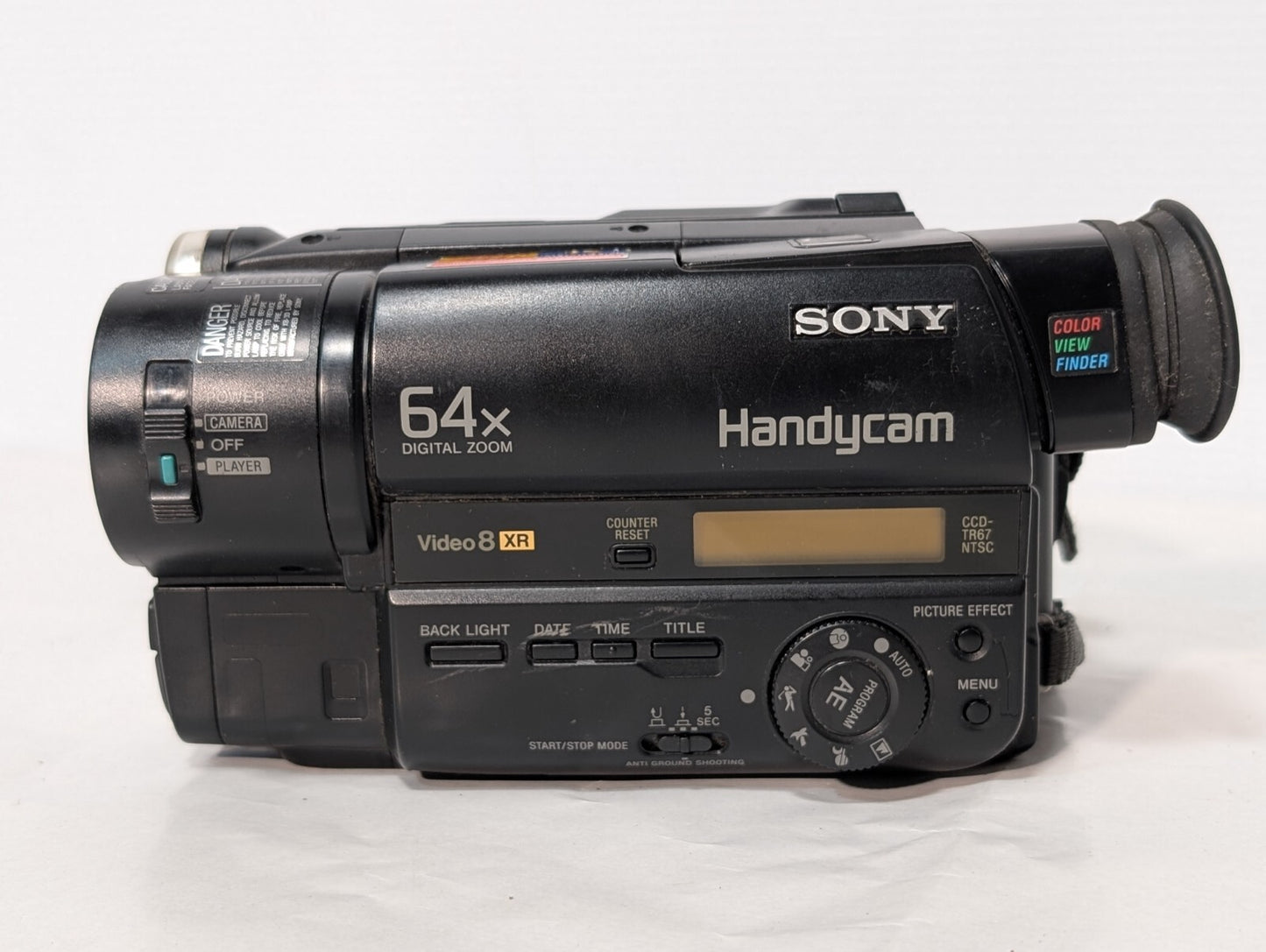 Sony CCD-TR67 Video8 Handycam 8mm Analog Camcorder With Battery + Power Adapter