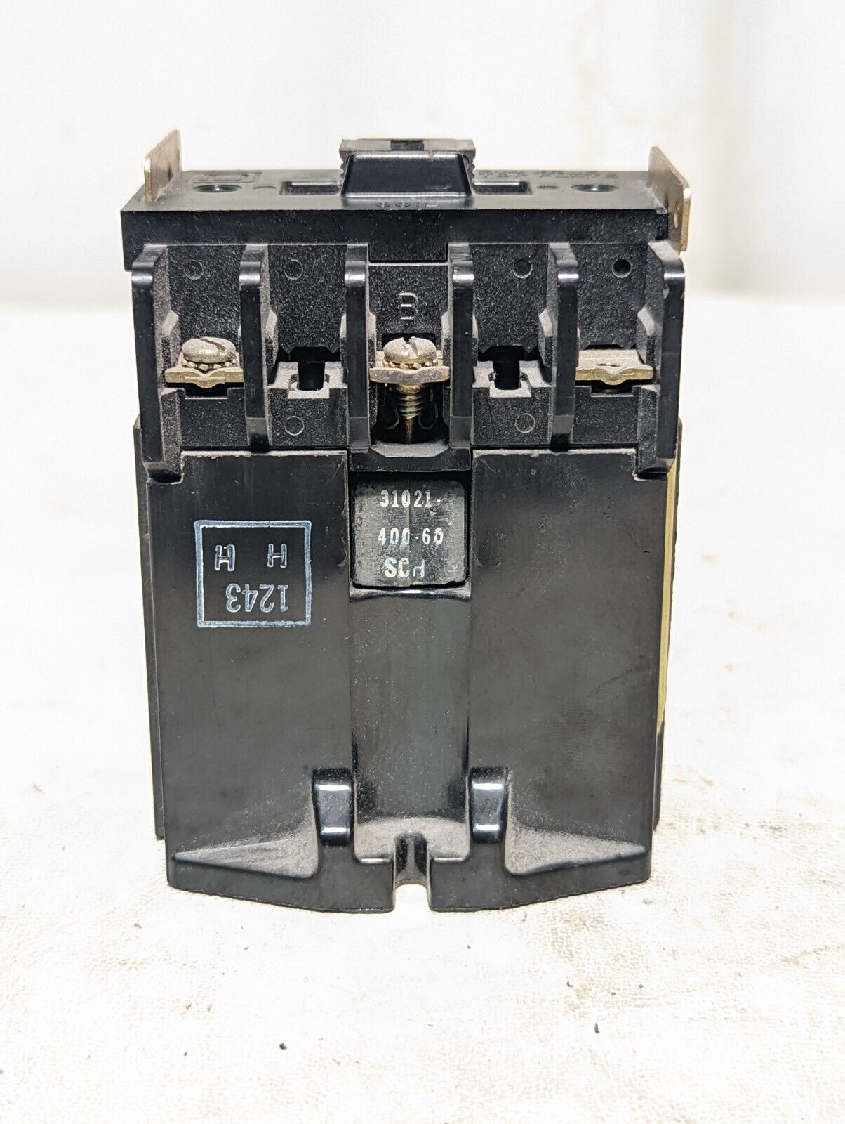 Square D 8501-G020 Control Relay, 110/120VAC coil