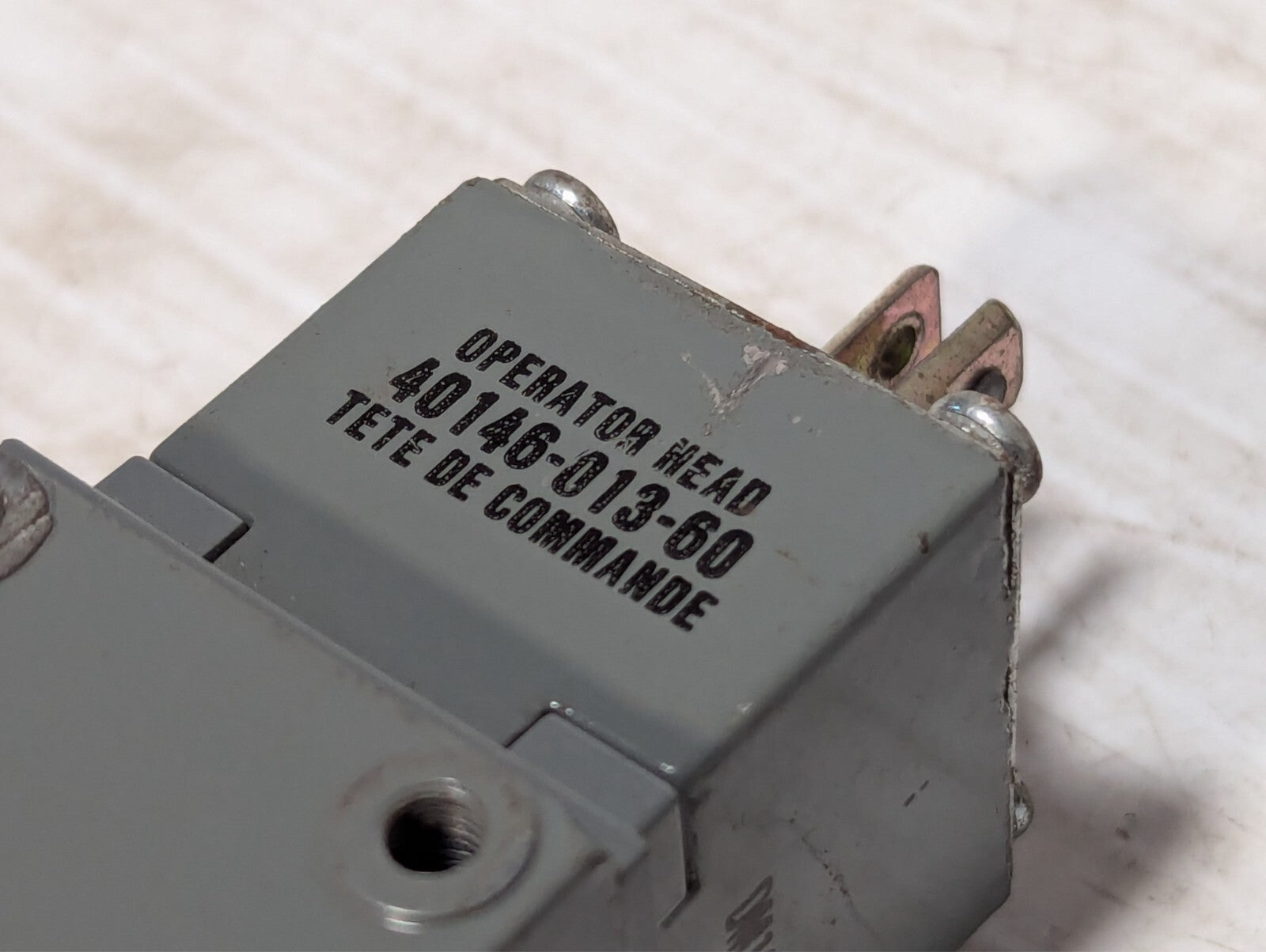 Allen Bradley 802T-DP Oil Tight Limit Switch Series J Nema Type 4 & 13