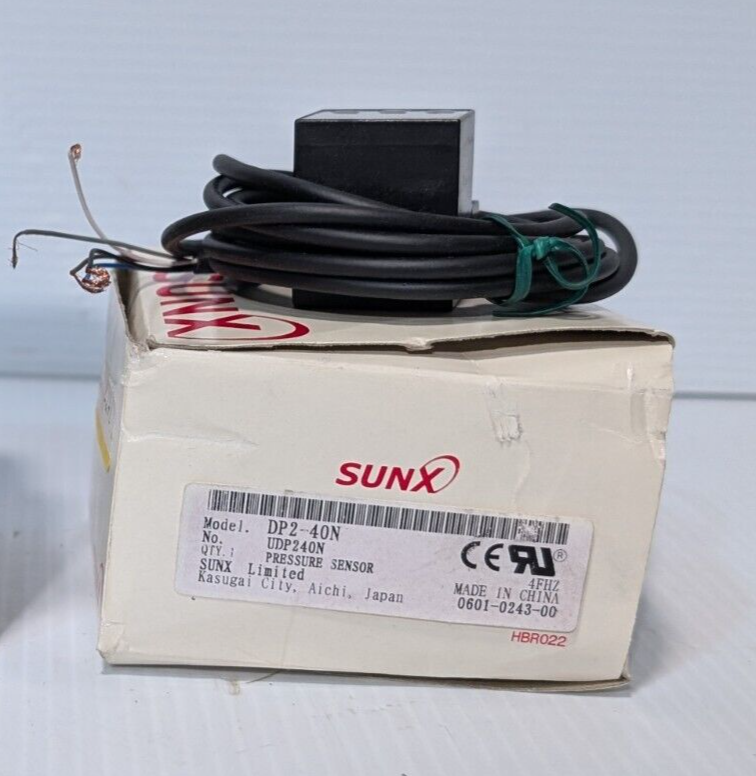 SunX DP2-40N Digital Pressure Sensor, LED display, -101.3kPa - Free Shipping