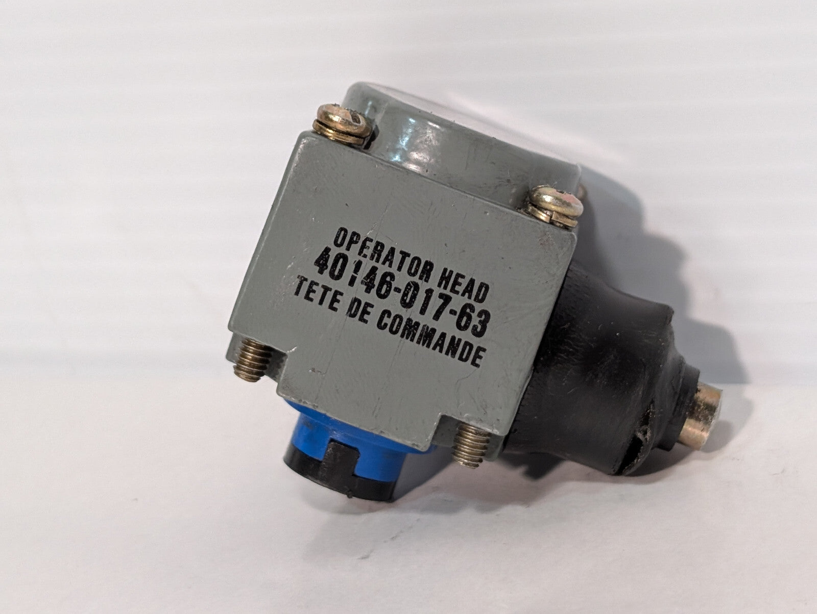 Allen Bradley 40146-017-63 Operator Head for Limit Switch