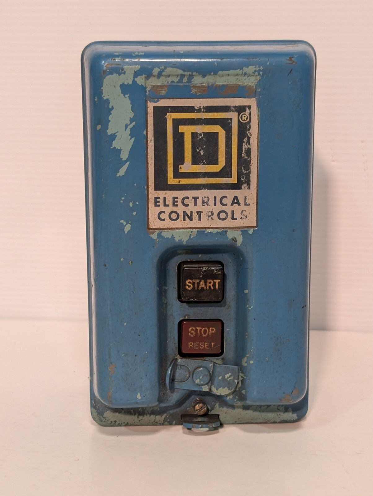 Square D Class 2510 BG-2 Series A Manual Starter 202848