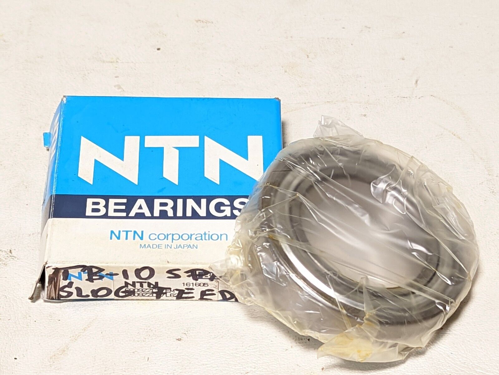 Lot of 2 NTN 6009ZZC3/EM, 6009ZZC3/L627 bearings