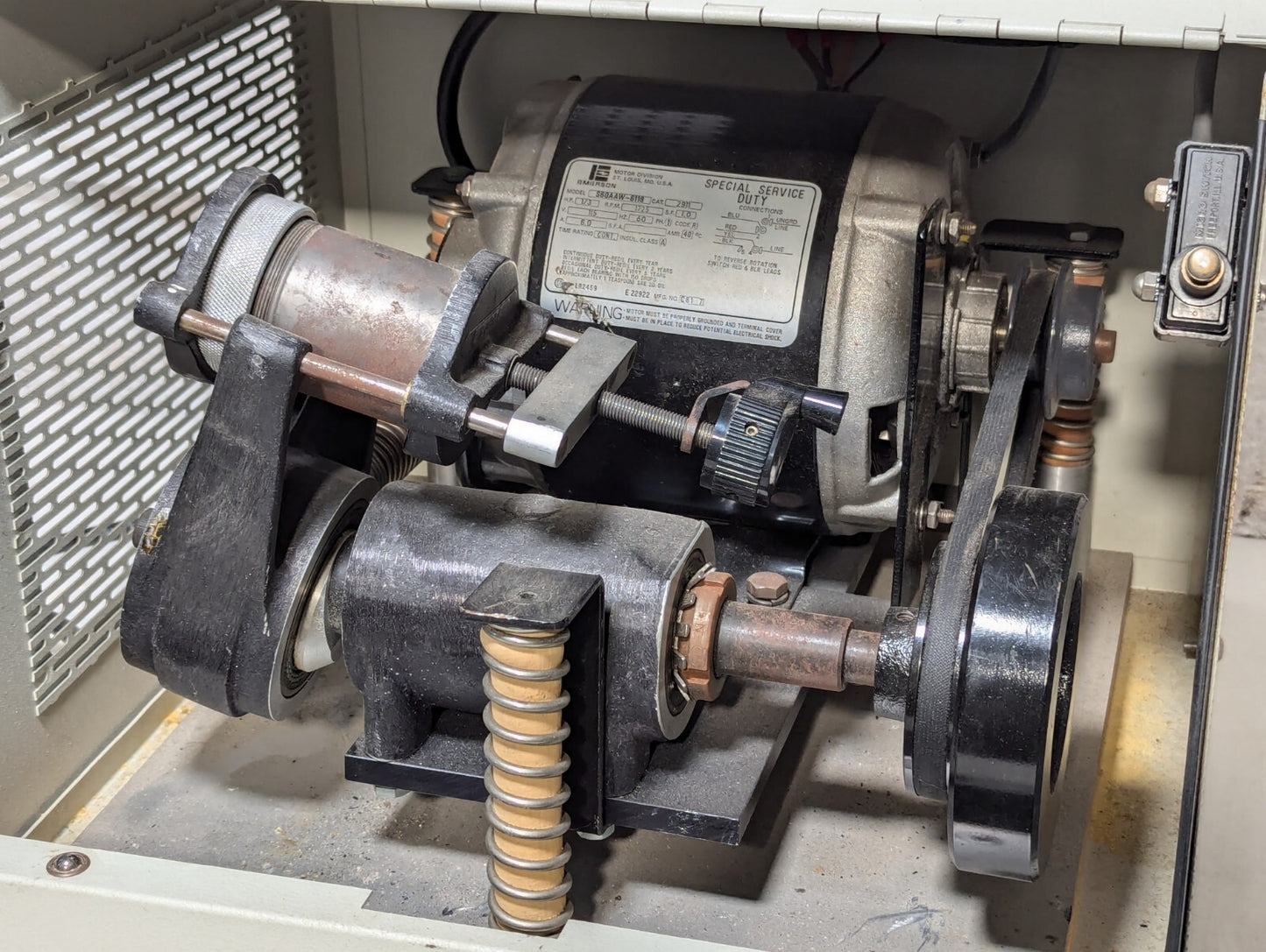 Spex Mixer / Mill, Resembles 8000M Model, with Emerson S60AAW-6118 Motor