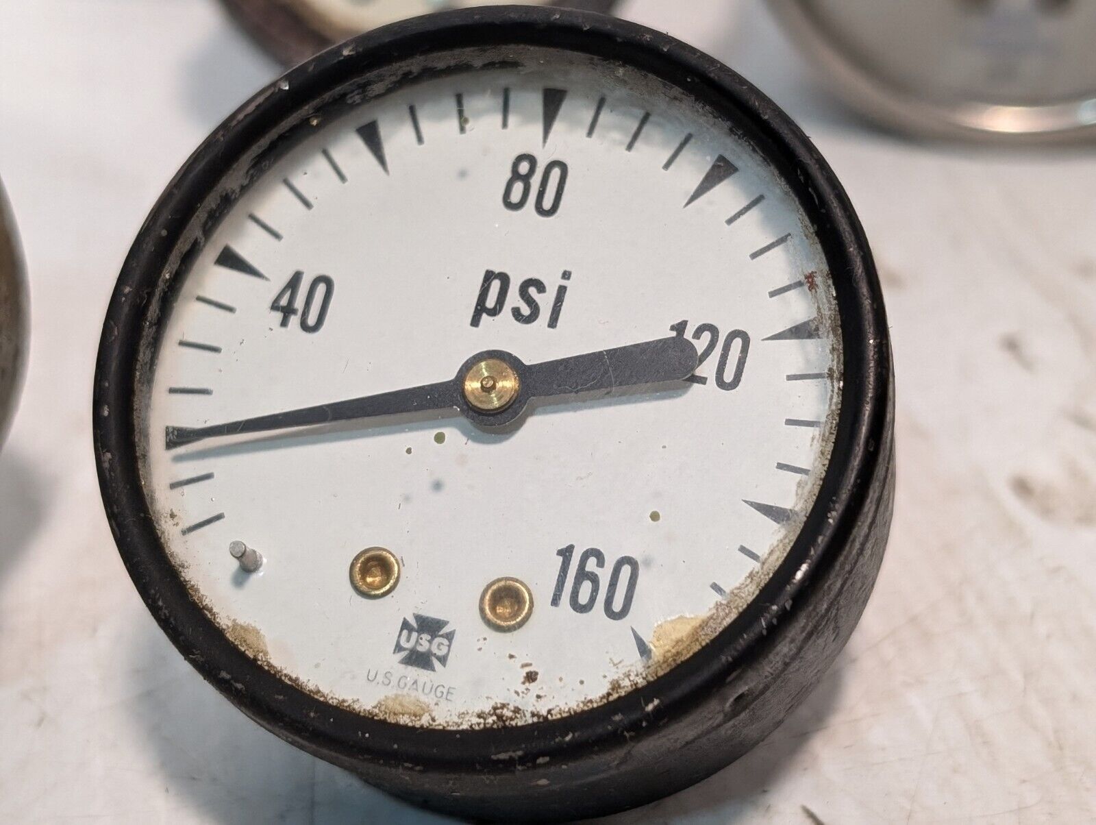 Lot of 11 Pressure Gauges, Assorted Brands and Sizes - Free Shipping