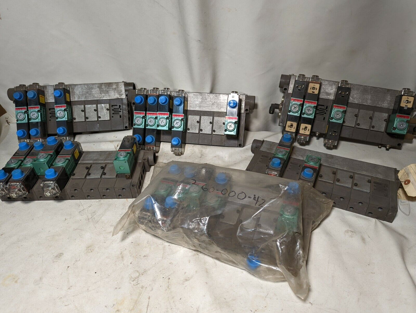 Numatics Manifold w/8-blocks, assorted valves as pictured - Free Shipping