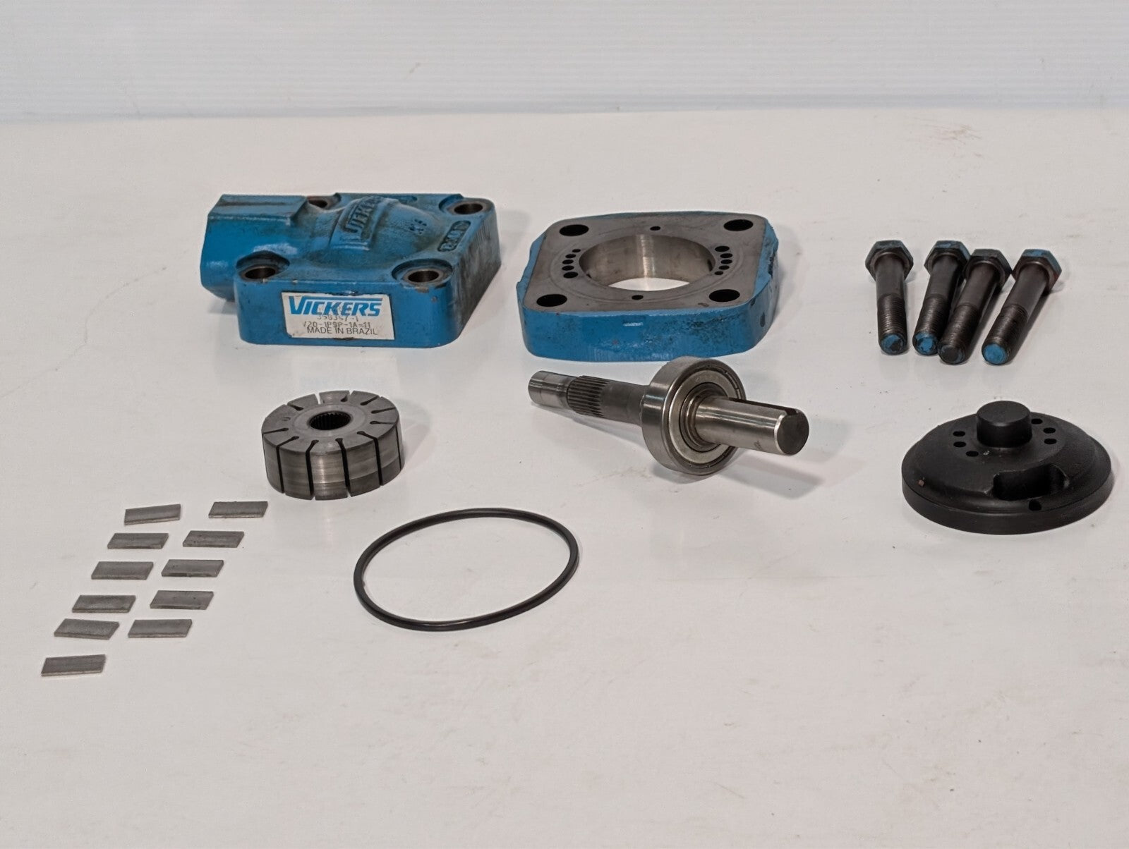 Vickers V20-1P9P-1A11 Vane Pump Assembly NOT GUARANTEED COMPLETE