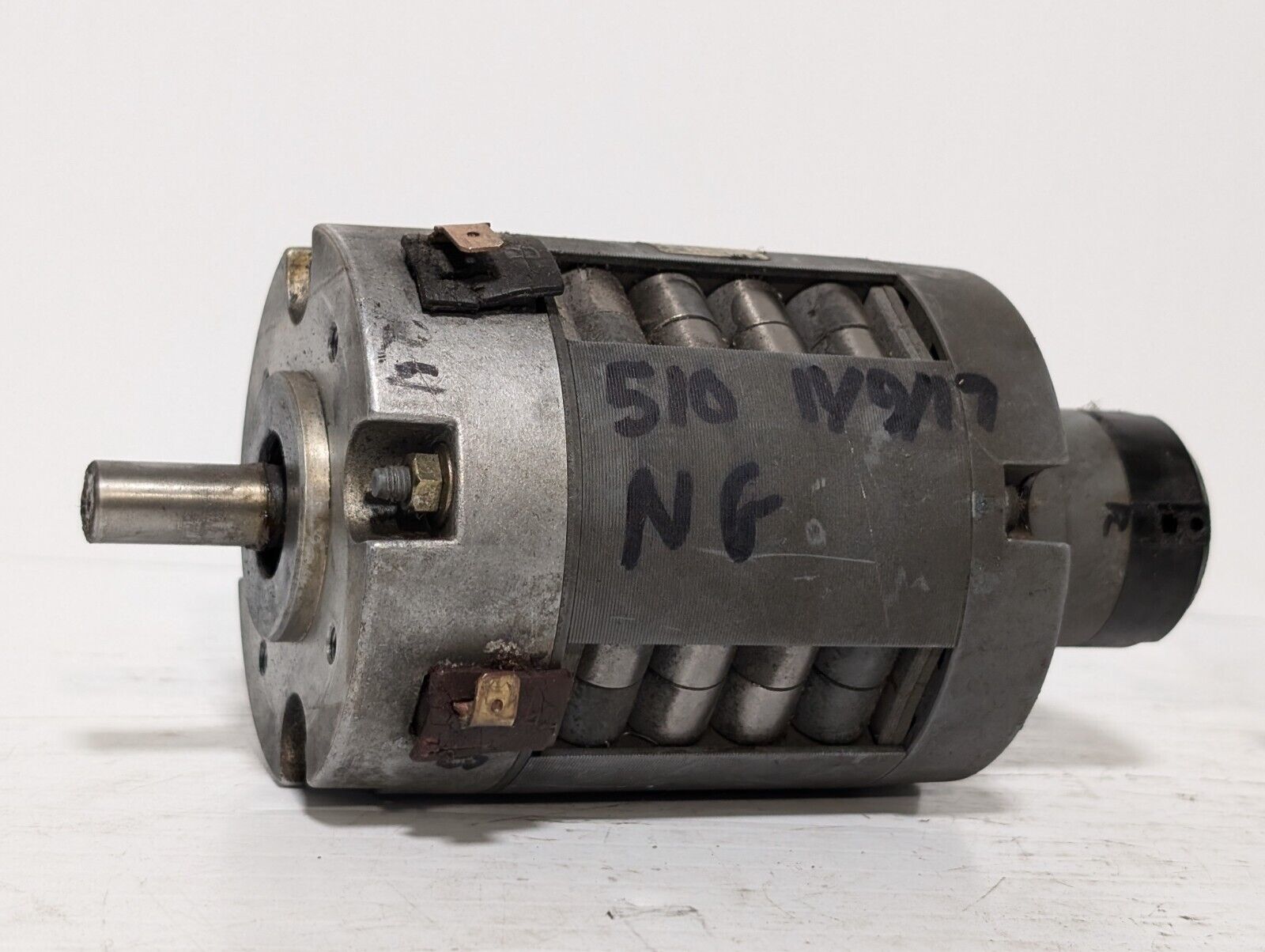 Yaskawa ABB Minertia UGTMEM-06LBB41 DC Tachometer Generator Servo Motor TG-7SVC