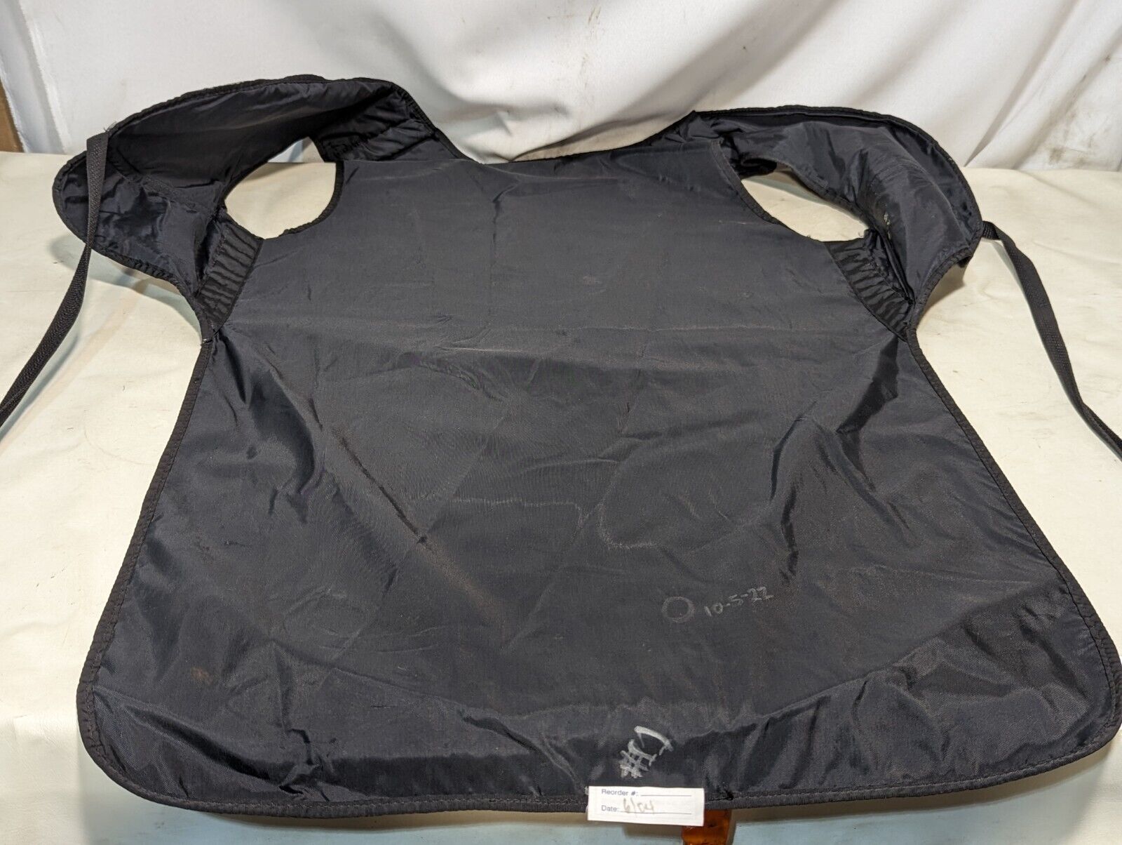Lot of 4 GE Radiation Protection Aprons (Pb mm Unknown)