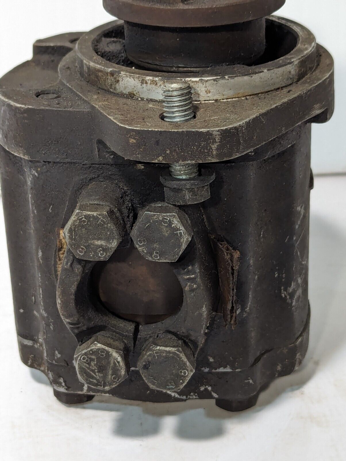 Kayaba 368615 Forklift Gear Pump for Hyster - Free Shipping
