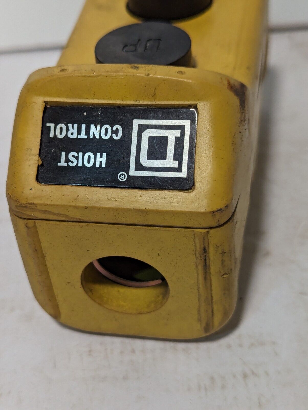 Square D B62Y 2 Button Hoist Control, 150vac, 300vdc - Free Shipping