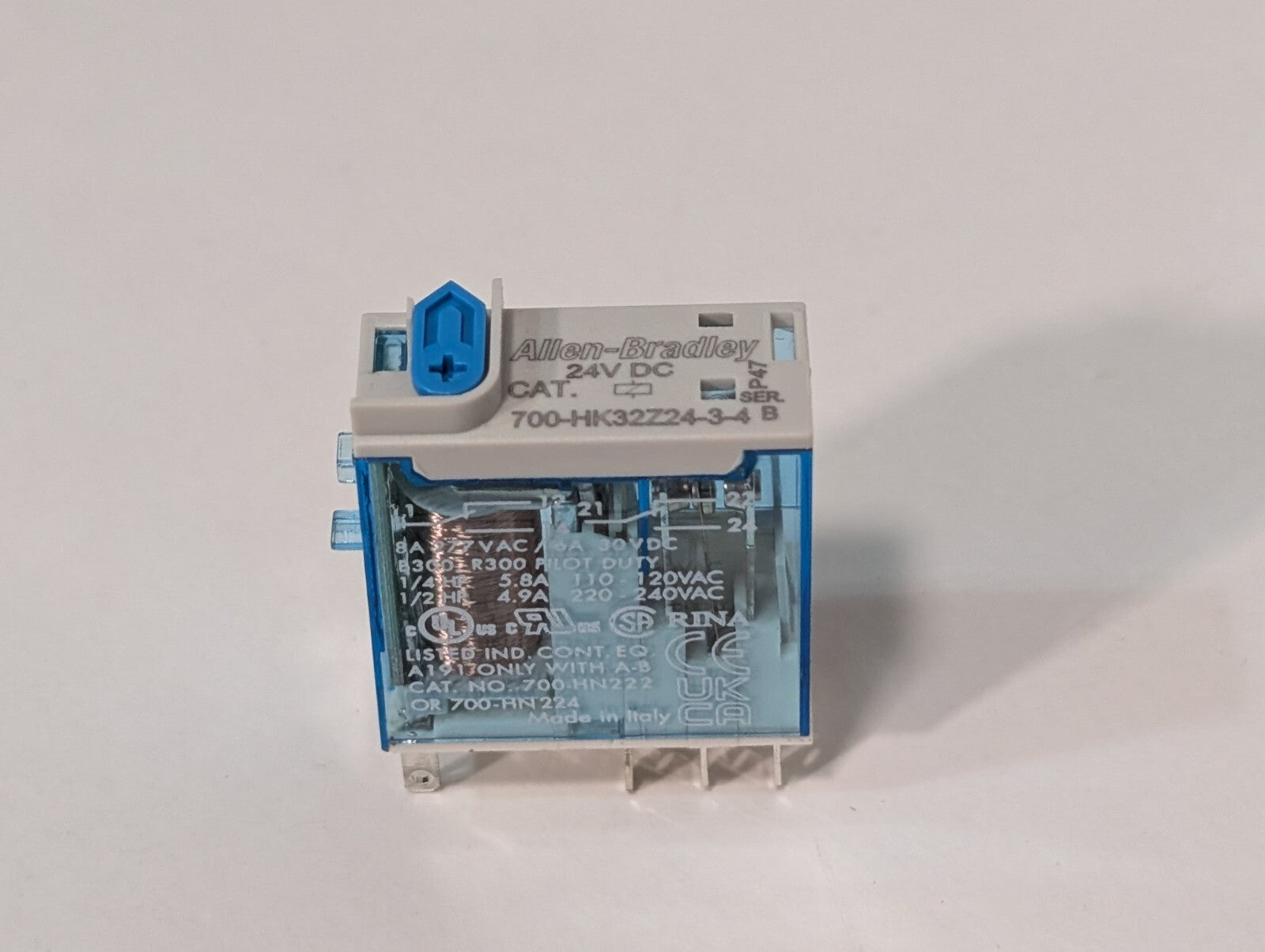 [6] Allen-Bradley 700-HK32Z24 Relay 24VDC
