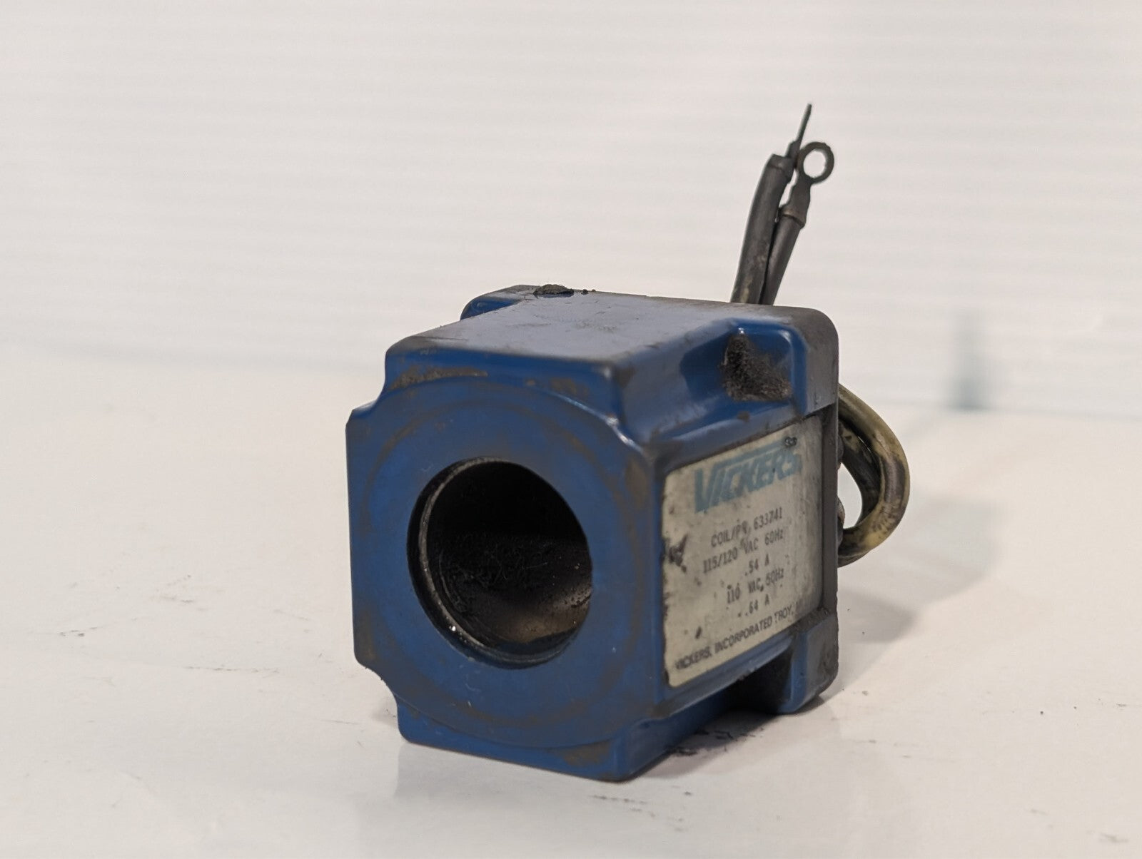Vickers 633741 Solenoid Coil, 115/120VAC 50/60Hz, .54A, .64A