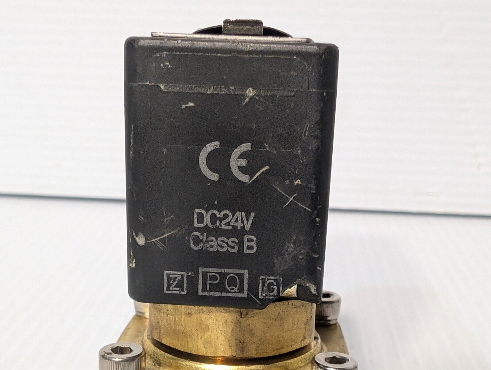 SMC VXD2130-03F-5D1 Solenoid Control Valve - Free Returns