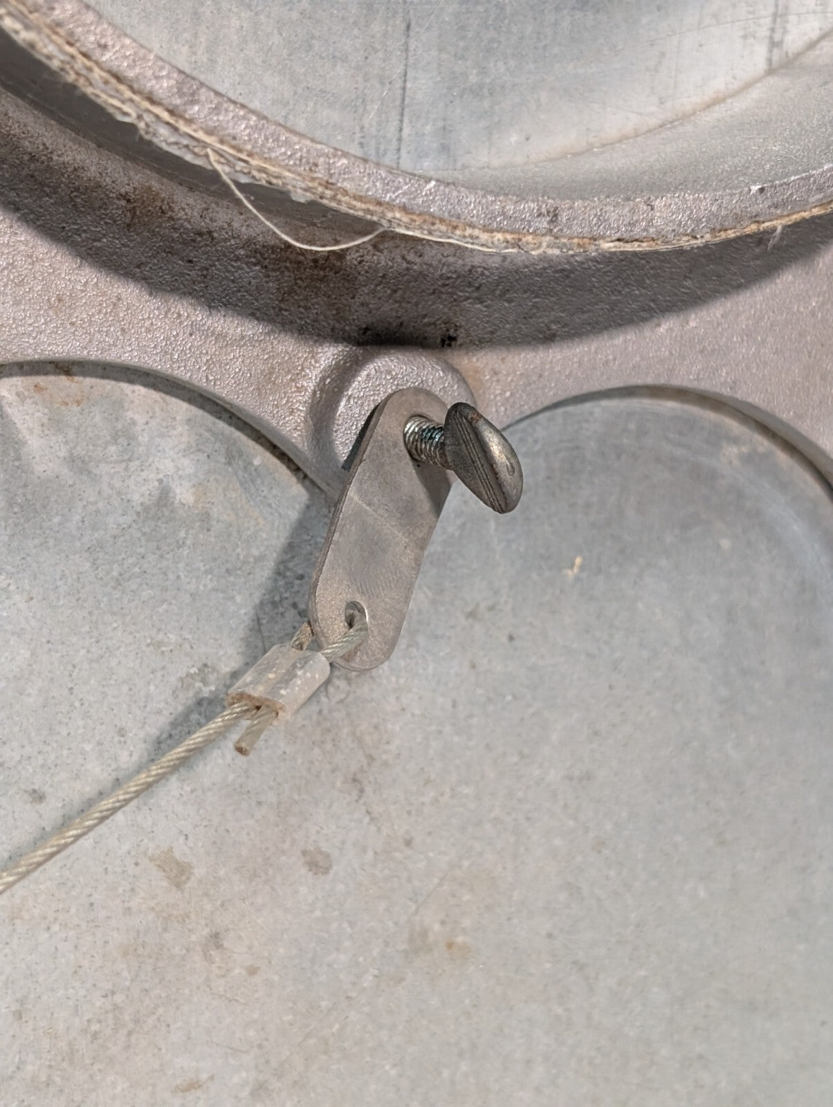 8" Manual Blast Gate - Industrial Grade (Aluminum body / Galvanized blade)