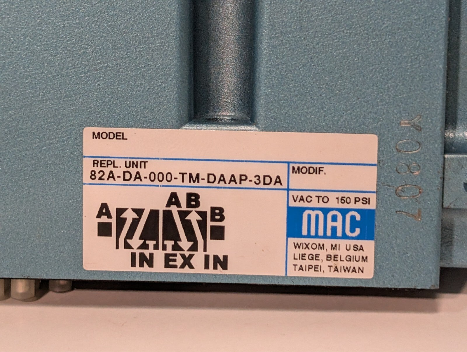 (1) New MAC 82A-DA-000-TM-DAAP-3DA Solenoid Valve