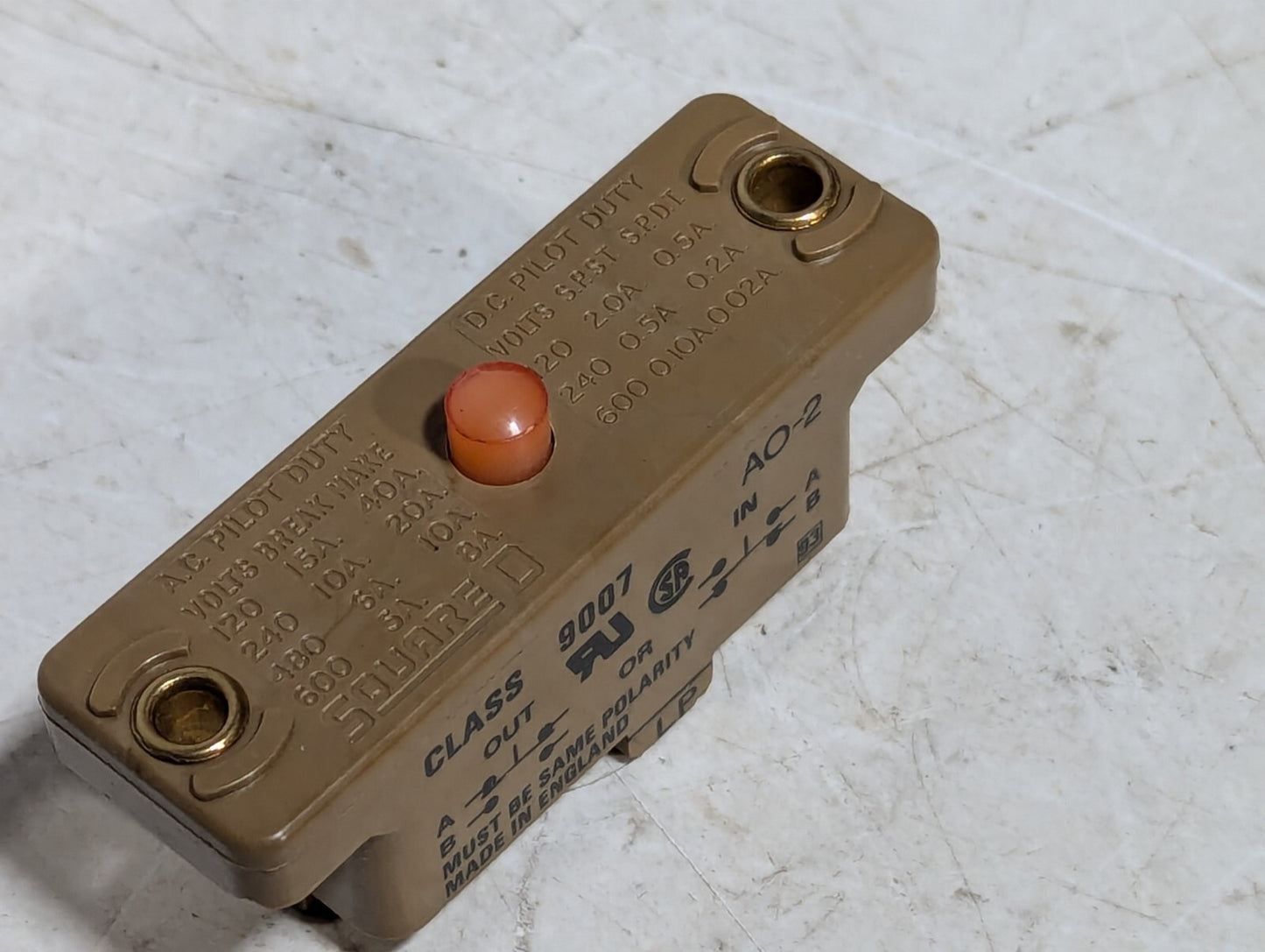 Square D 9007 Pilot Duty Snap Switch & BZ-2RQ1-A2 Limit Switch & 2 10-622 Switch