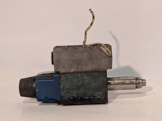 Vickers 633741 Solenoid Valve Coil on (Unidentifiable) Solenoid Valve