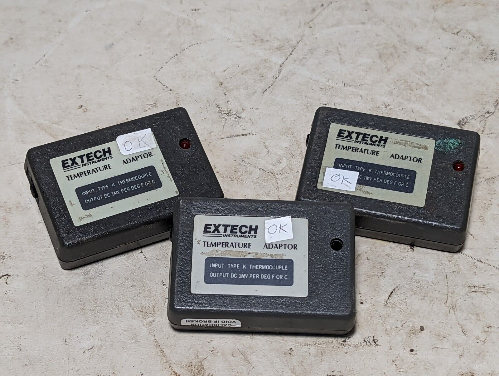 Extech Instruments temperature adaptor, input type K thermocouple, output DC 1mV