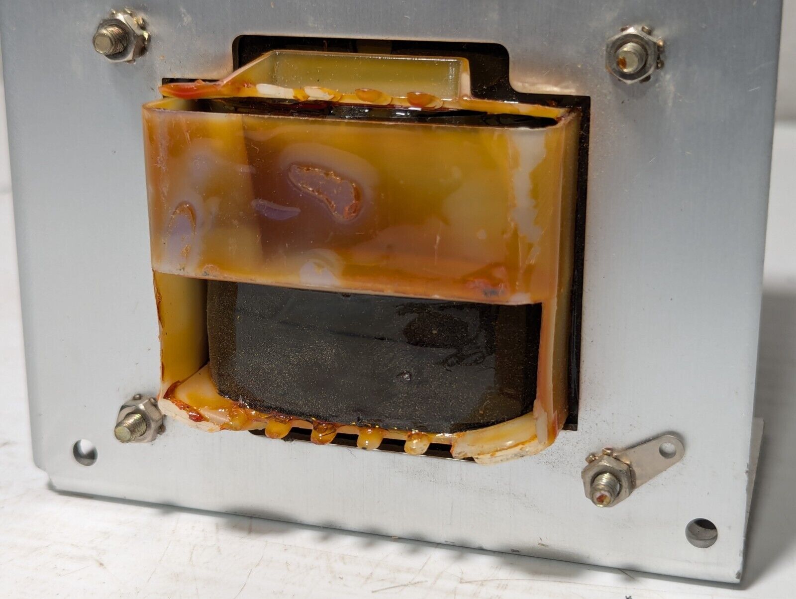 SOLA SLS-24-036 regulated power supply, 24VDC@3.6A out, 100/120/220/230/240VAC