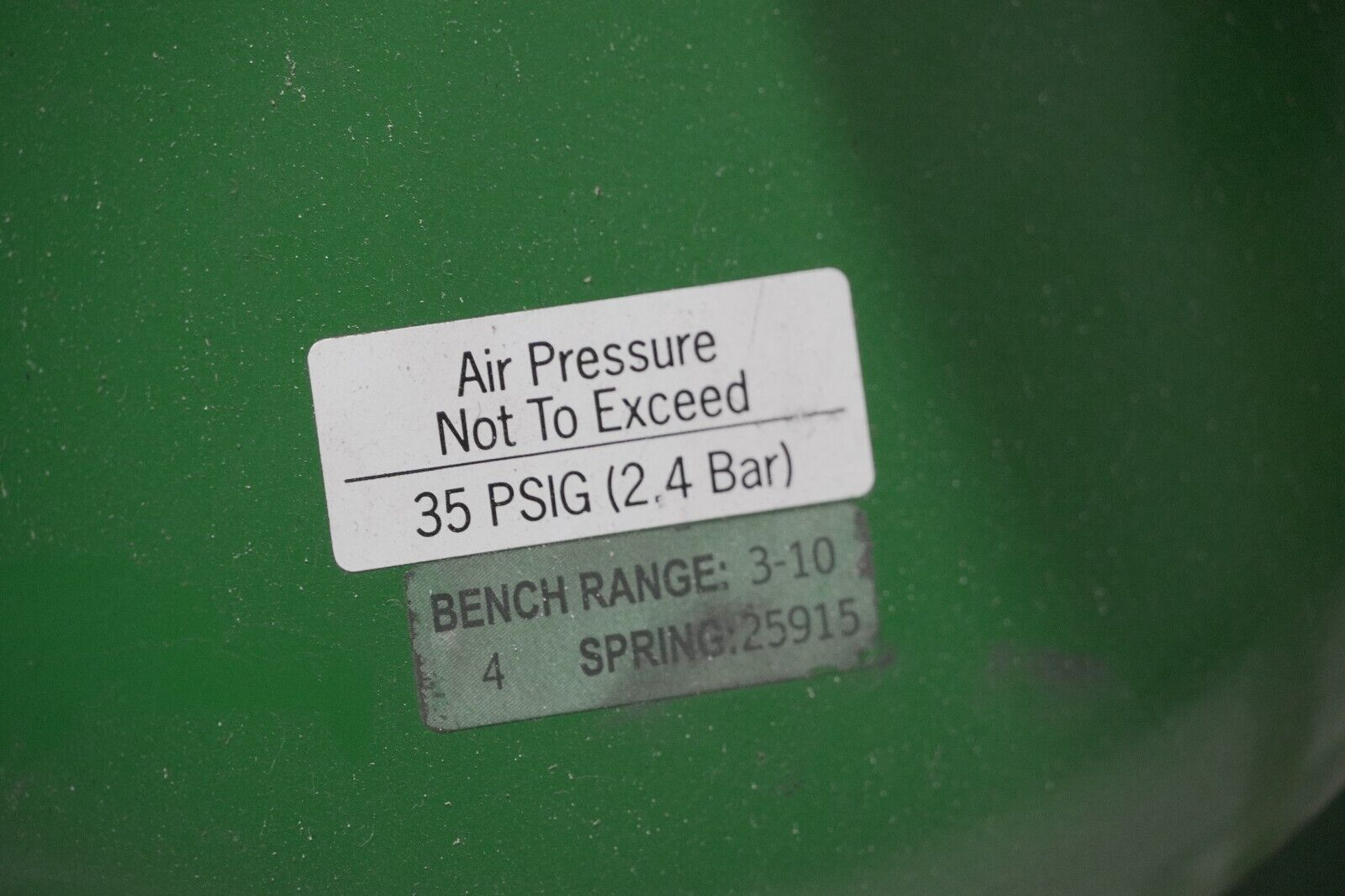 Baumann 24548 brass control valve, NPS 1-1/2, CL250, 3-10PSI bench range