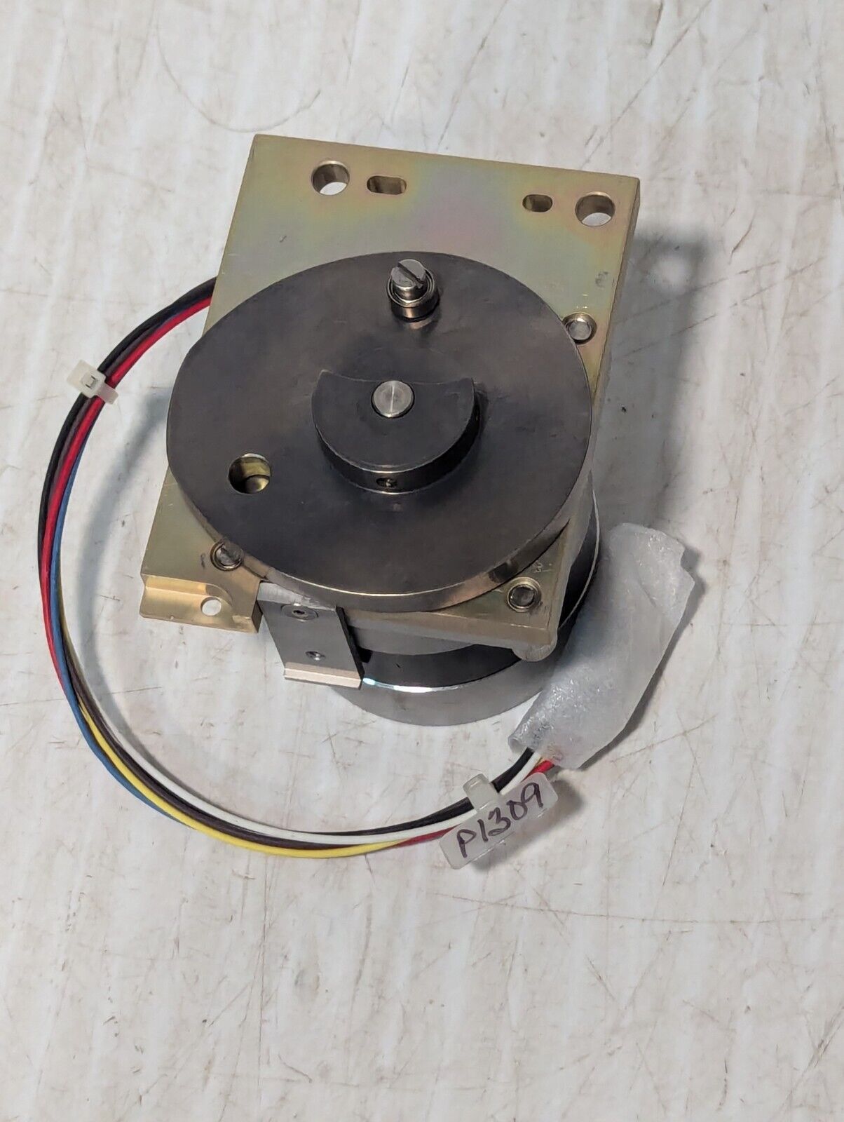 Janome 4SHG-0267 Stepper Motor, 1.8°/Step, 6V, 7.1 Ohm, 1/4" Shaft - Free Ship