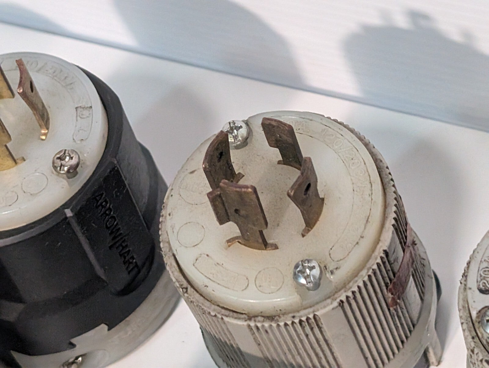 (25) Electrical Plugs Incl. NEMA L-18-20-R
