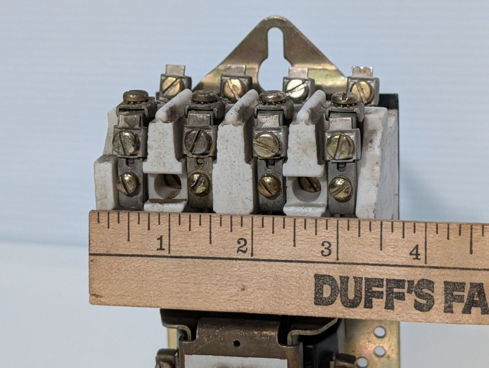 Square D 8501BH031 Machine Tool Relay, Series A, 600vac Max, 15A, Form Y35