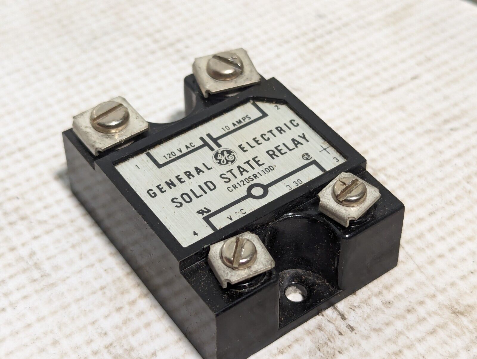 General Electric Solid State Relay CR120SR110D - Free Shipping