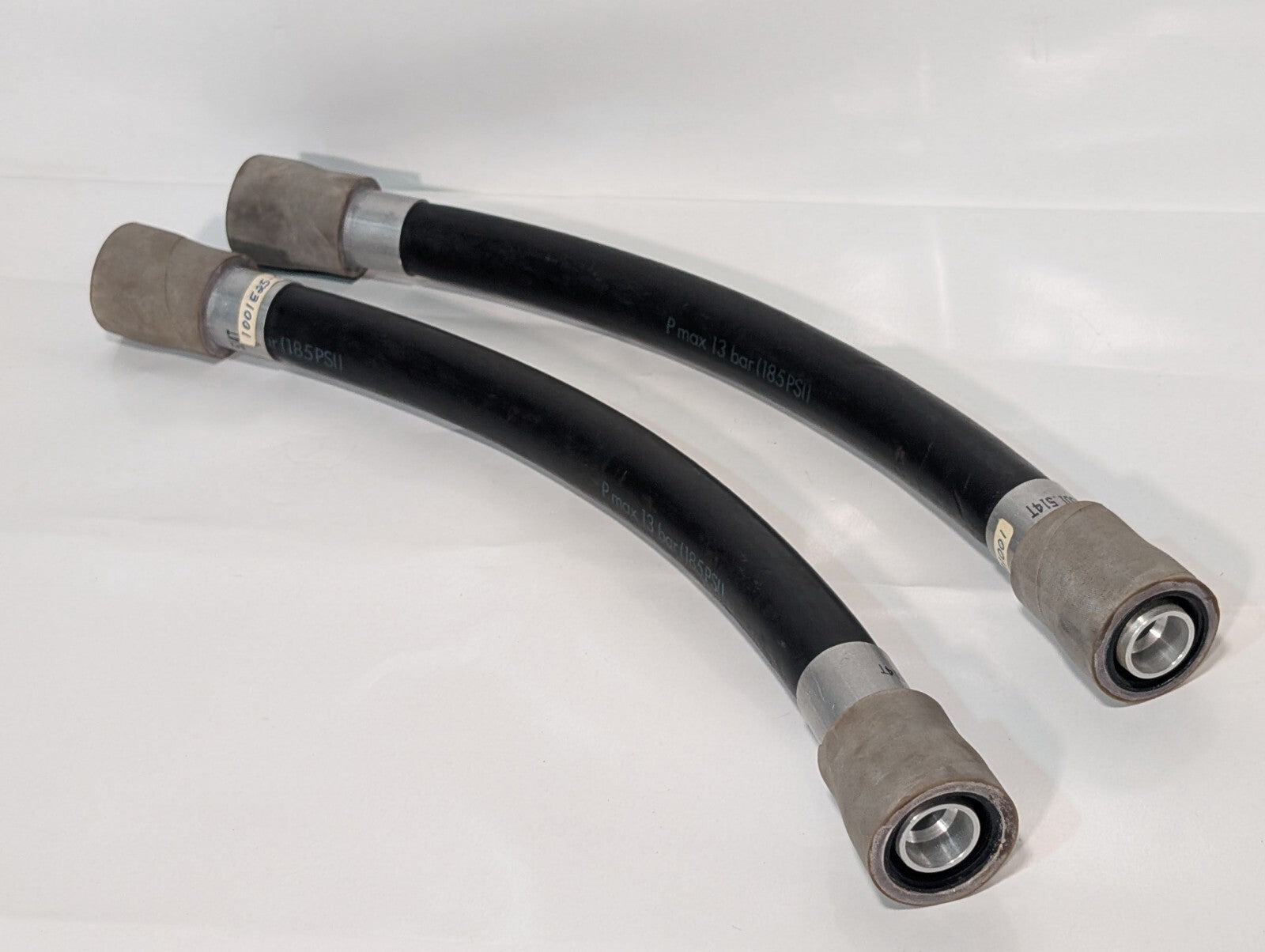 (1) Transair 1001E25 00 01 16 bar Black NBR Compressed Air Pipe, 25mm OD, 0.57m