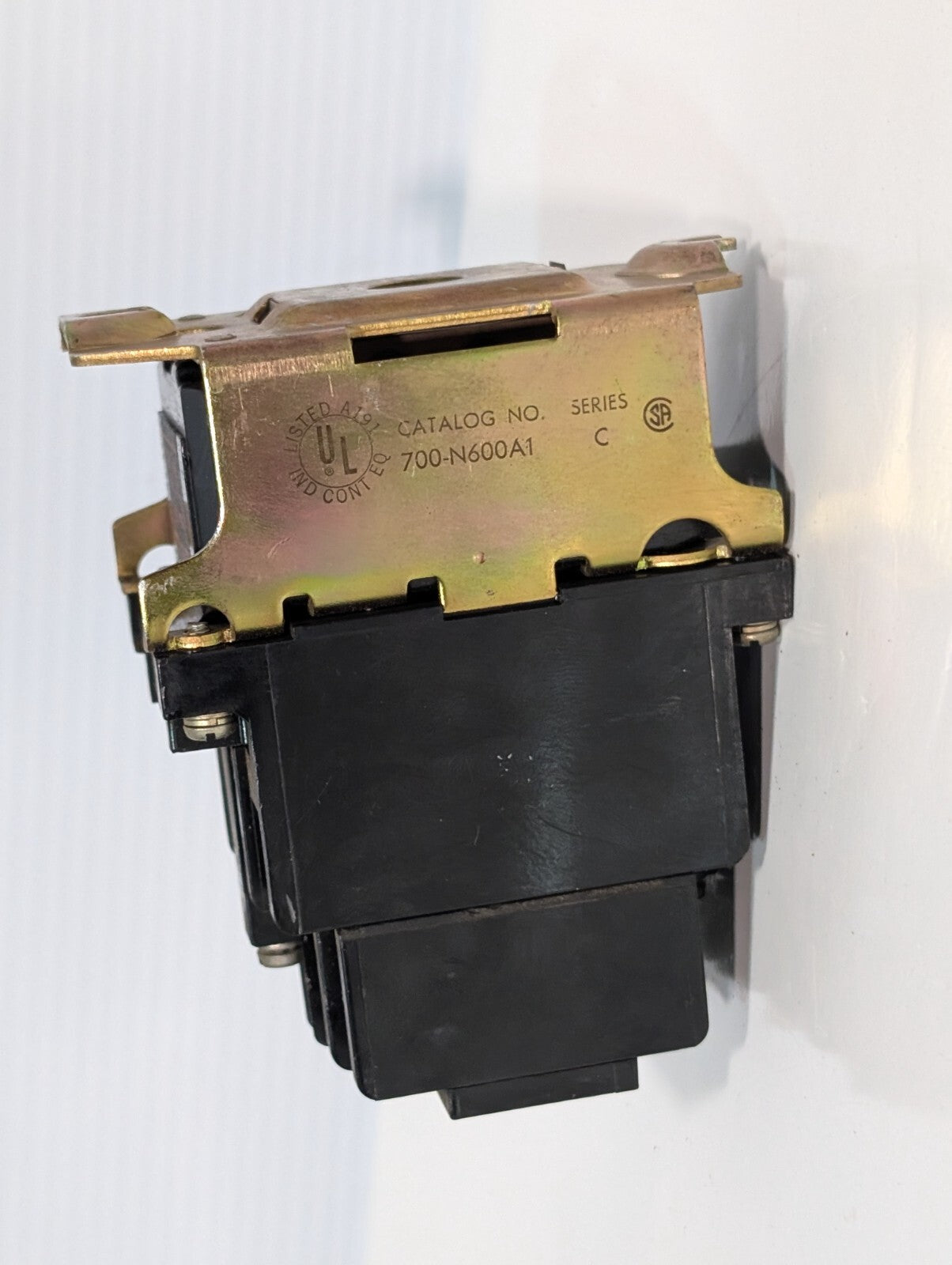 Allen Bradley 700-N600A1 Control AC Control Relay, 84AB86 Coil 110\120v, Type N