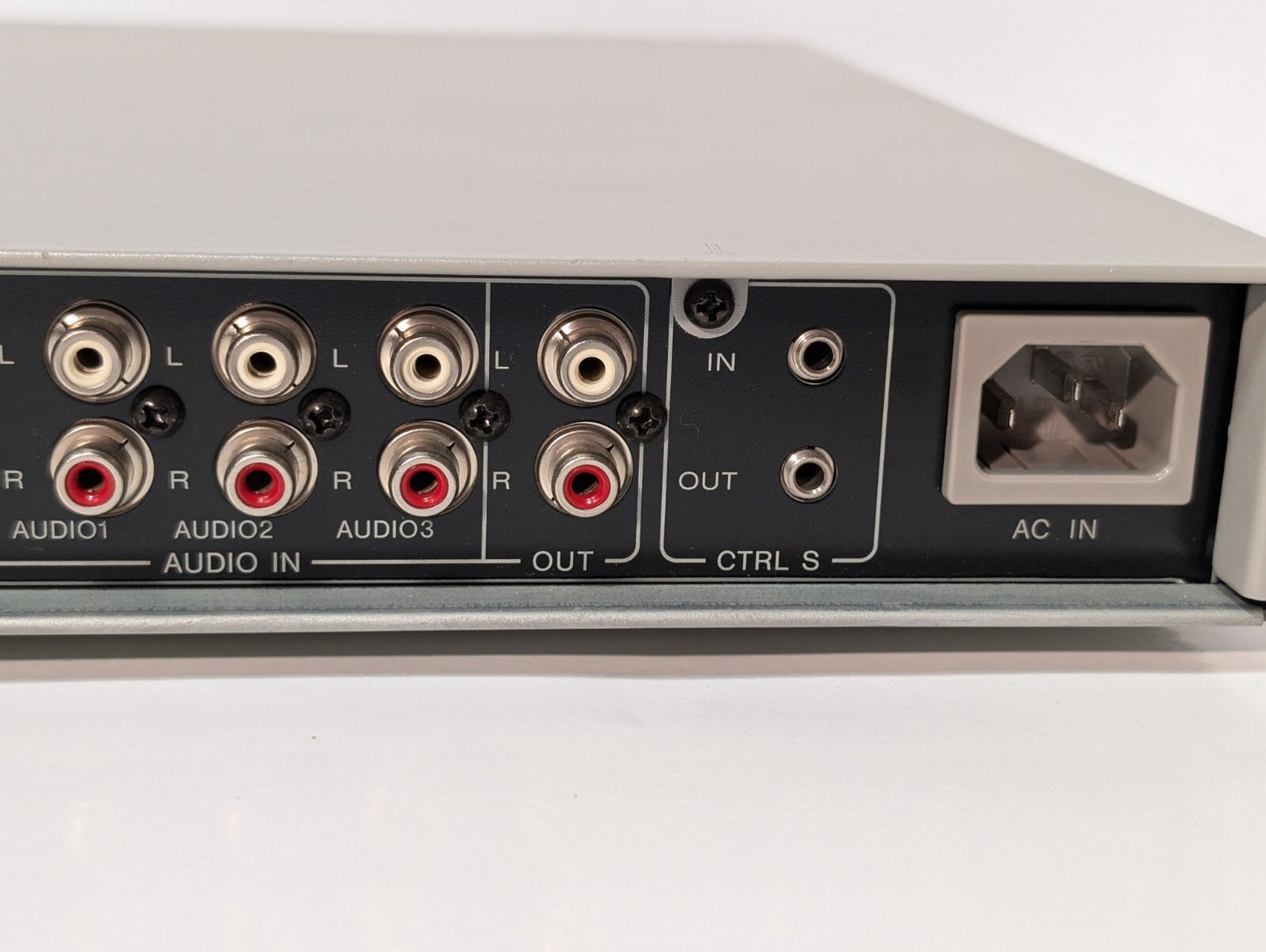 Sony DSC-1024HD Digital Scan Converter, HD 1080i Output, Upward\Downward Conv.