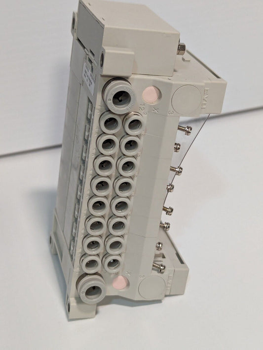 SMC CKD Manifold Valve Base 4820130002027 163K753H013 - Free Shipping