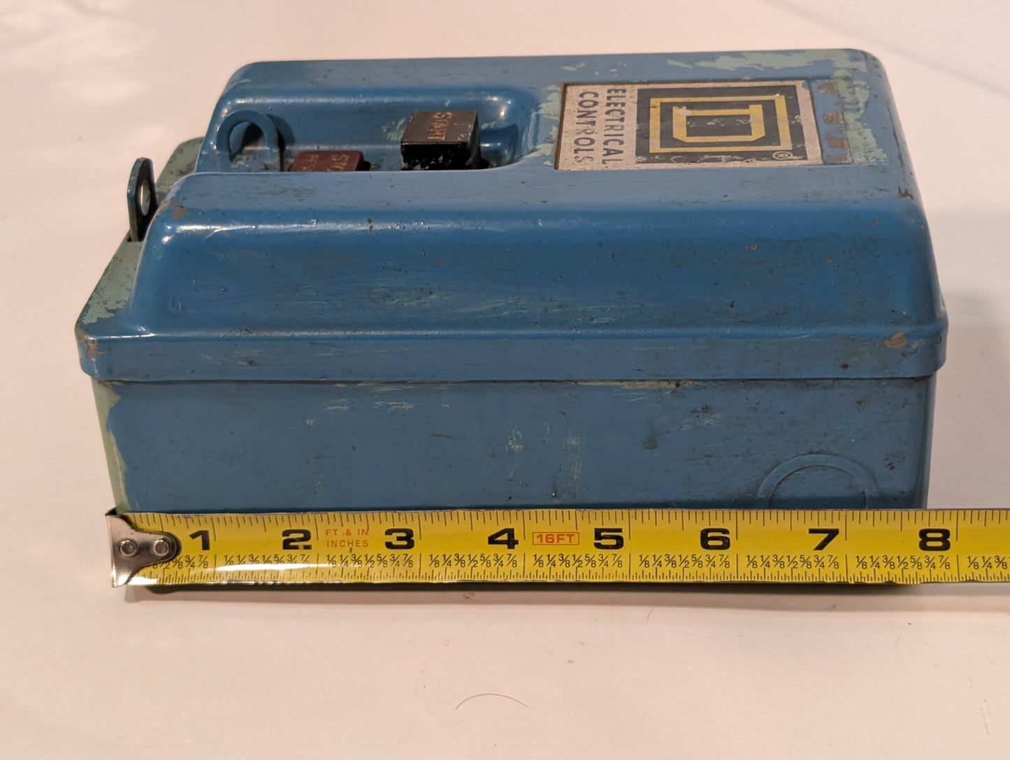 Square D Class 2510 BG-2 Series A Manual Starter 202848