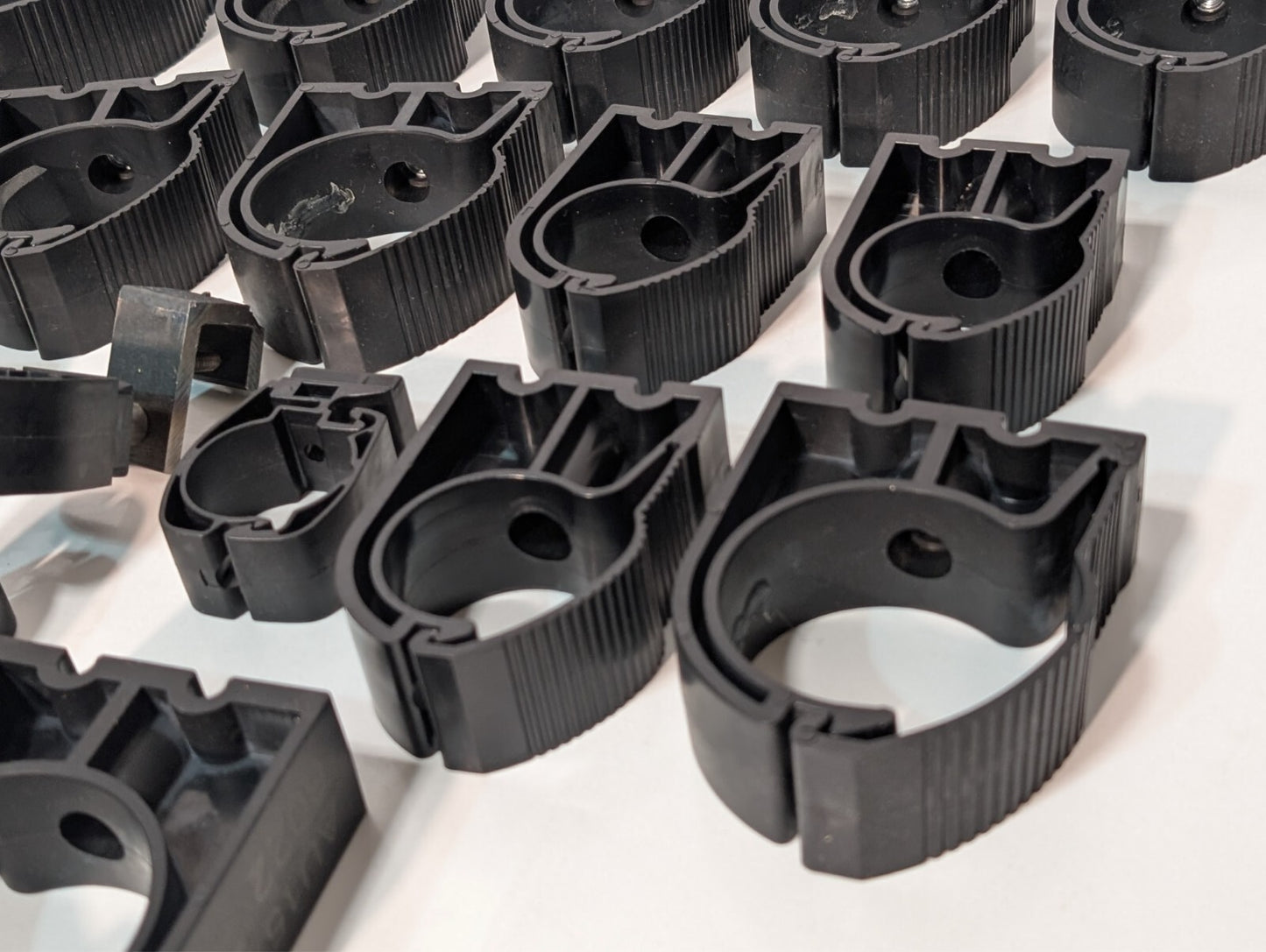 (80) Connectors for Pneumatic Aluminum Tubes Airnet Pipe Clamps Transair Outlets