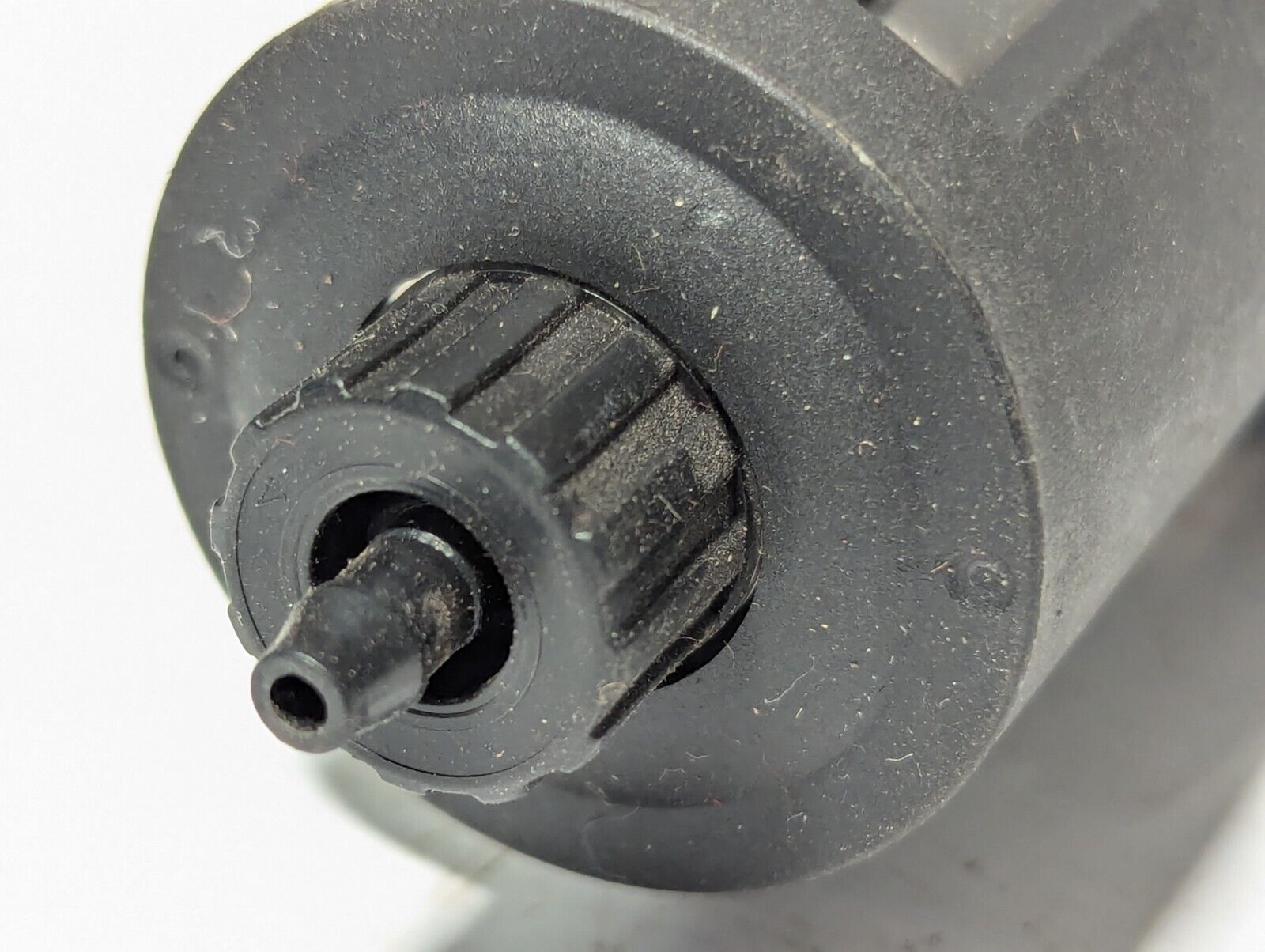 Wilkerson Pneumatic L08-02-KK00 Lubricator, 1/4" NPT, 57.5 CFM as pictured