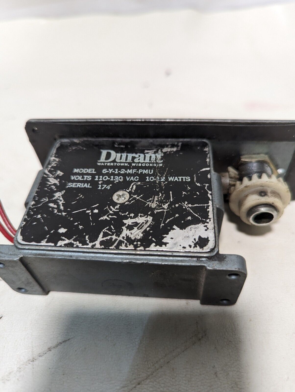 Durant 6-Y-1-2-MF-PMU Counter, 110-130VAC, 10-12W